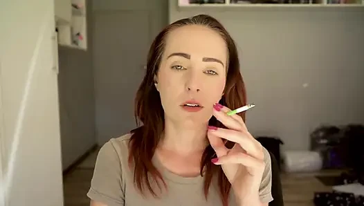 Sexy Close-up Smoking
