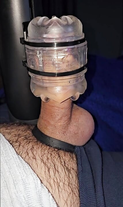 Pancutan mani stroker yang kucai
