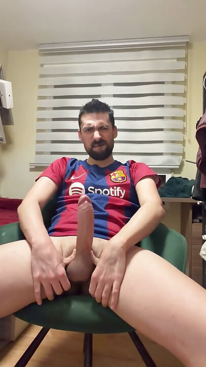 Hot Stepdaddy Jerking off and Shows Big Cock