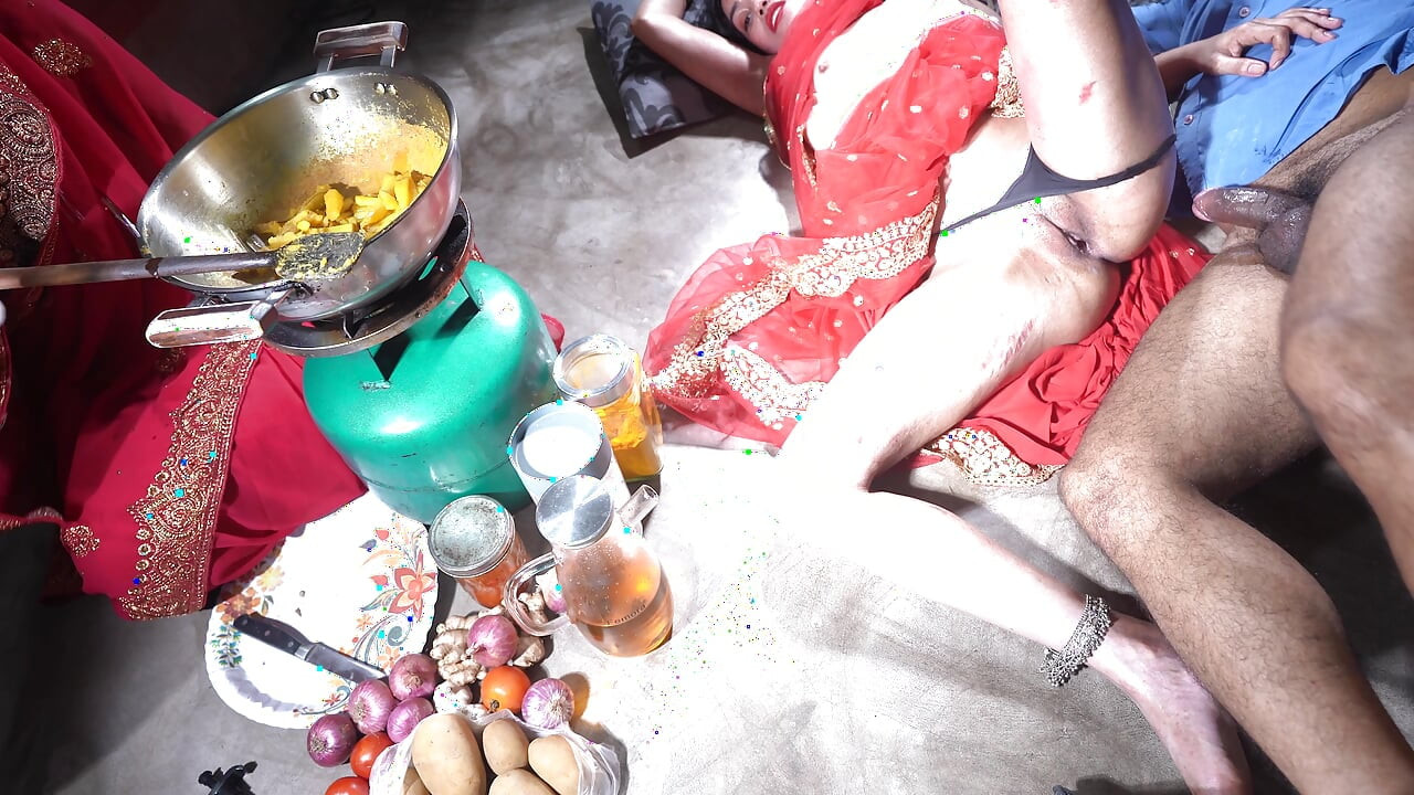 desi cozinha madrasta desi enteado sexo hindi XXX