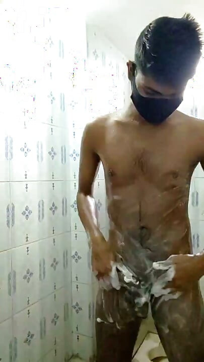 Video tắm gội Bangladesh