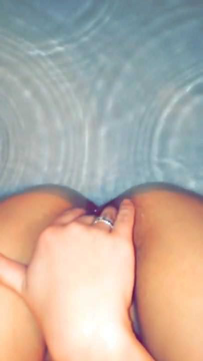 Masterbation In The Bath