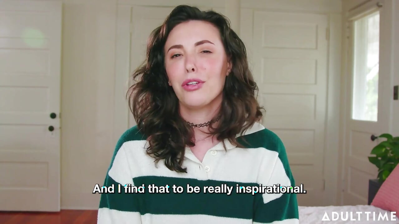 Casey Calvert förstörde en fan's Prized collection! | Porrstjärna intervju | Vuxen tid