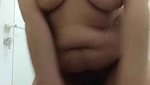 Ücretsiz banyo en ateşli şov