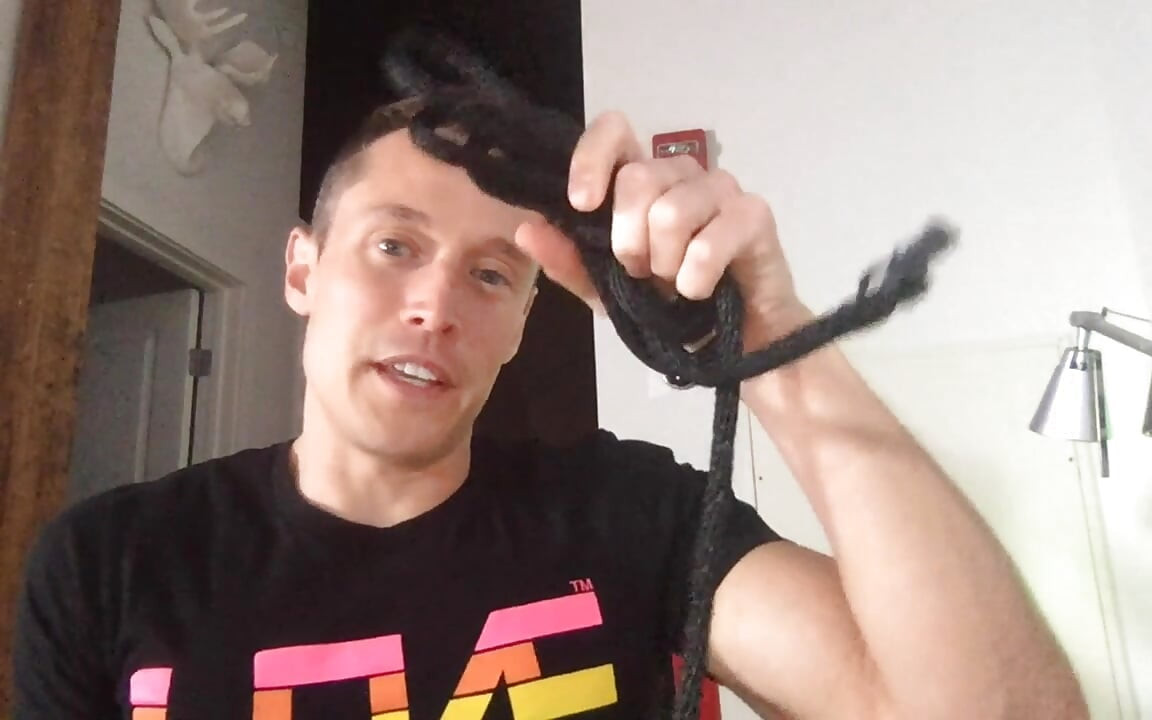 Tied up - Part I Chat