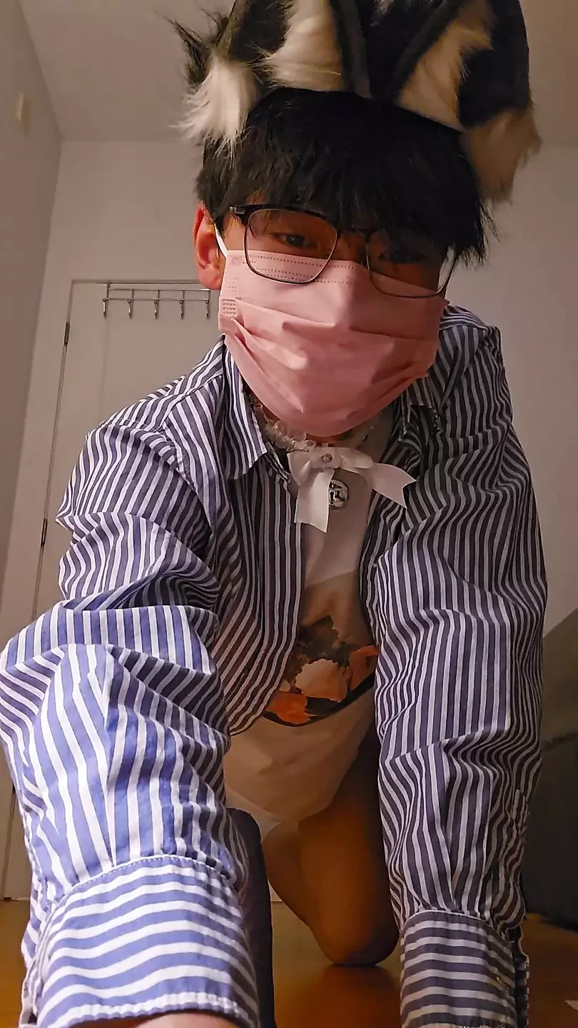 White socks twink femboy masturbates and swallows cum