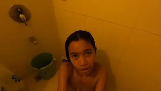 Abang tiriku yang masih perawan