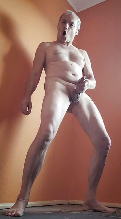 Jerking off for a long time for a short video.