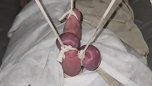 CBT gadis cantik dibungkus, ditimbang, dan di waxing