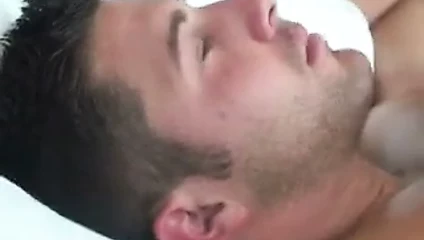 güç adam rahip