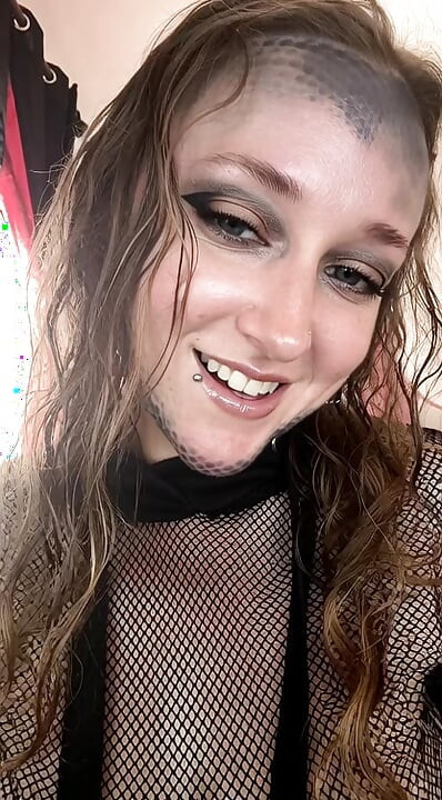 kissica video