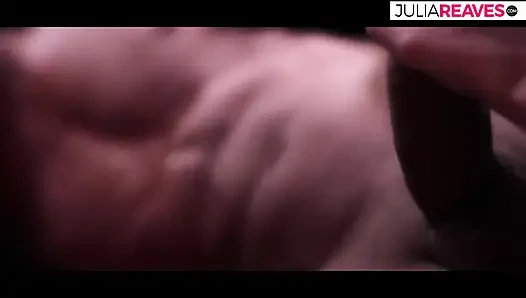 Wanita dengan memek dicukur ini suka banget dientot dari samping