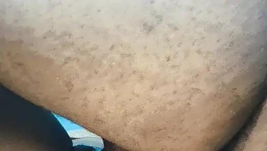 Step sister ko room me bula ke chod diya uske muh se aa aa ki avaj nikl rahi th