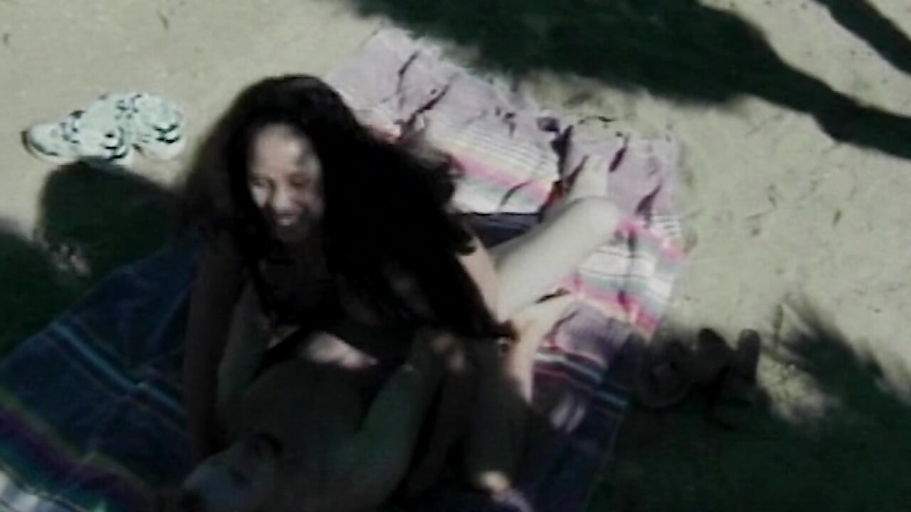 sündige Neugier geht völlig ab mit jungen College-Girls