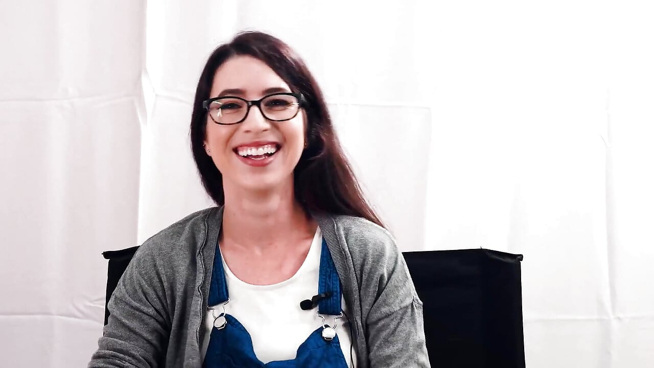 20 willekeurige vragen met Serena Blaire | Volwassen tijd