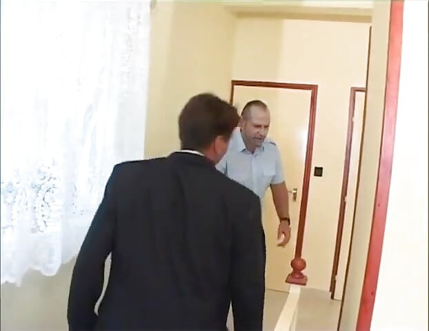 Awek kencing dan filem kencing berkongkek melampau - hotel kencing bahagian 1