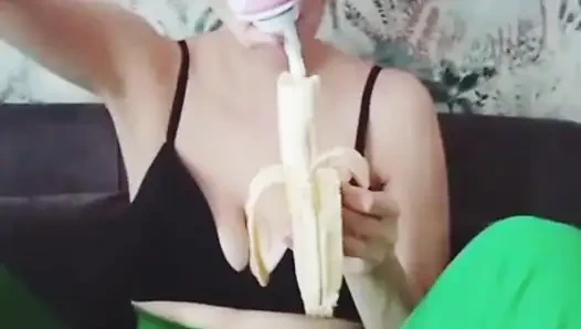 Do a on a banana, very sensual