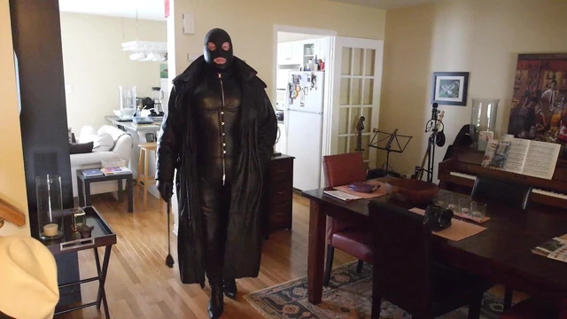 Afternoon leather dressing!