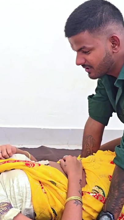 Pembantu rumah berkongsi katil dengan pemilik rumah apabila isteri tiada di rumah | Klip 1