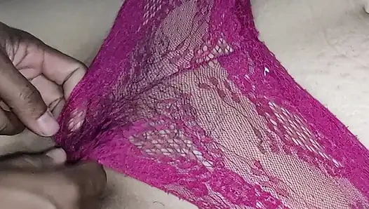 Enge jungfräuliche muschi von extrem geilem mädchen offen in Tamil indien x video.