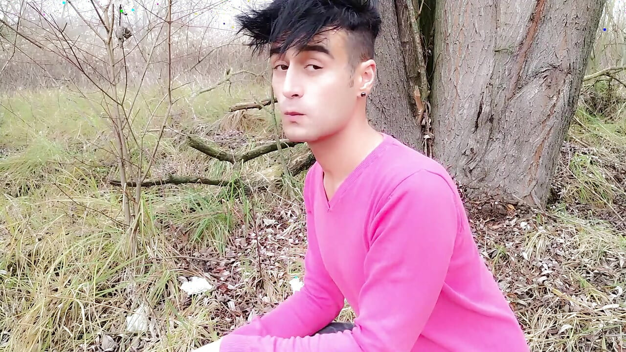 Twink Found 6 Used Condoms by 4 Straight Friends - Cum Eat Then Put in Ass