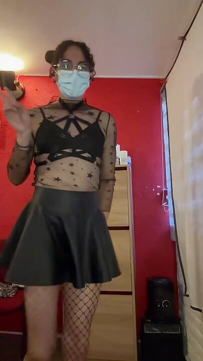 Little dance to make you horny
