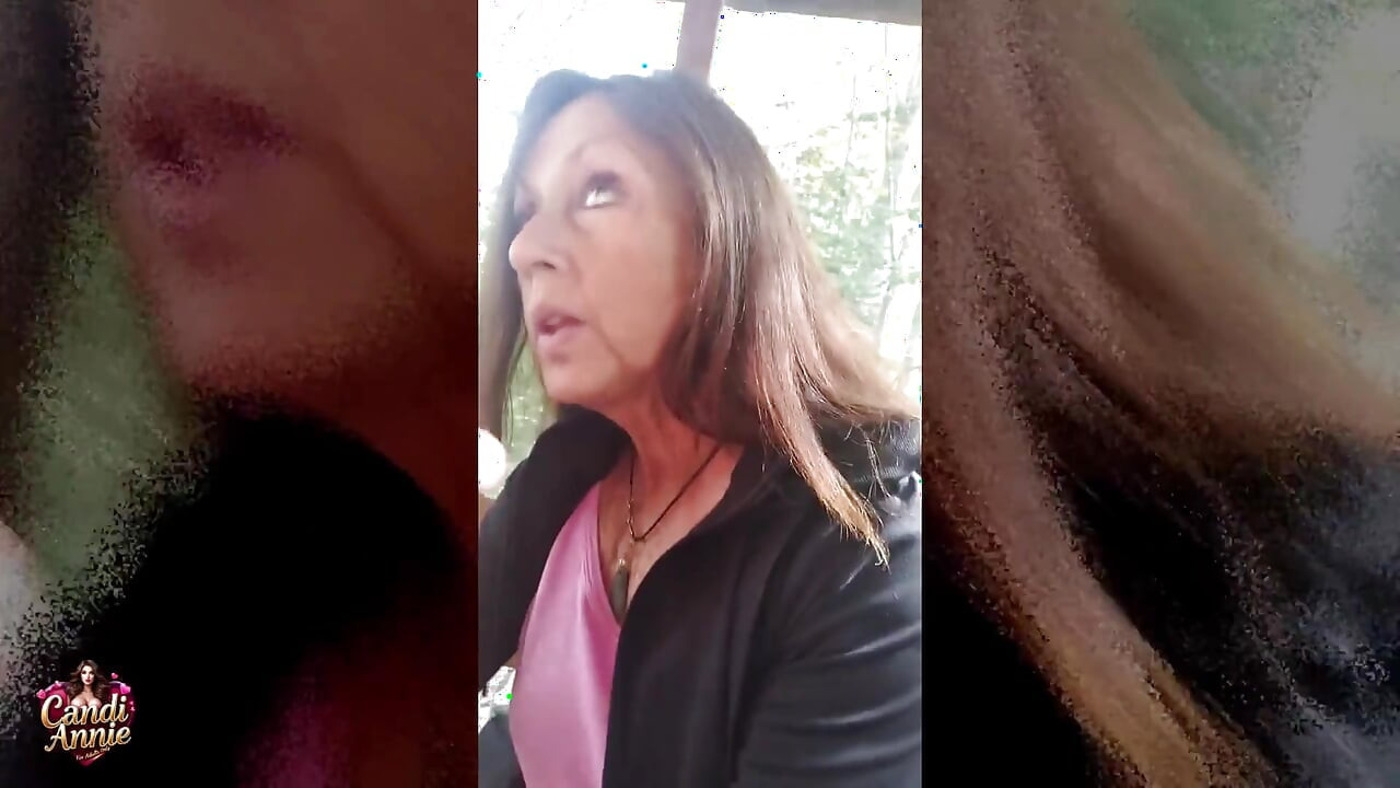 POV สนุกมาก เย็ดในป่าและกลืนน้ําเงี่ยน - Candi Annie