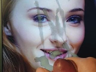 Sophie Turner, Cumtribute