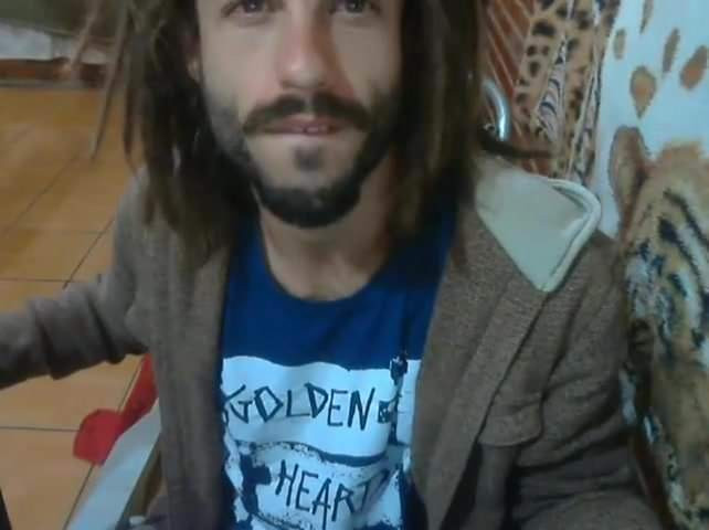 Big cock on cam - 9