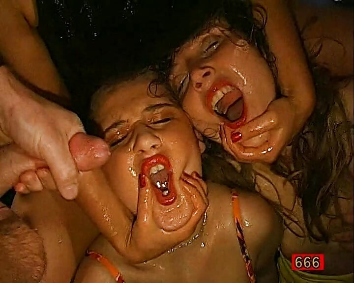 Vintage Teens in Piss and Cum Bukkake Hardcore Ggg John Thompson