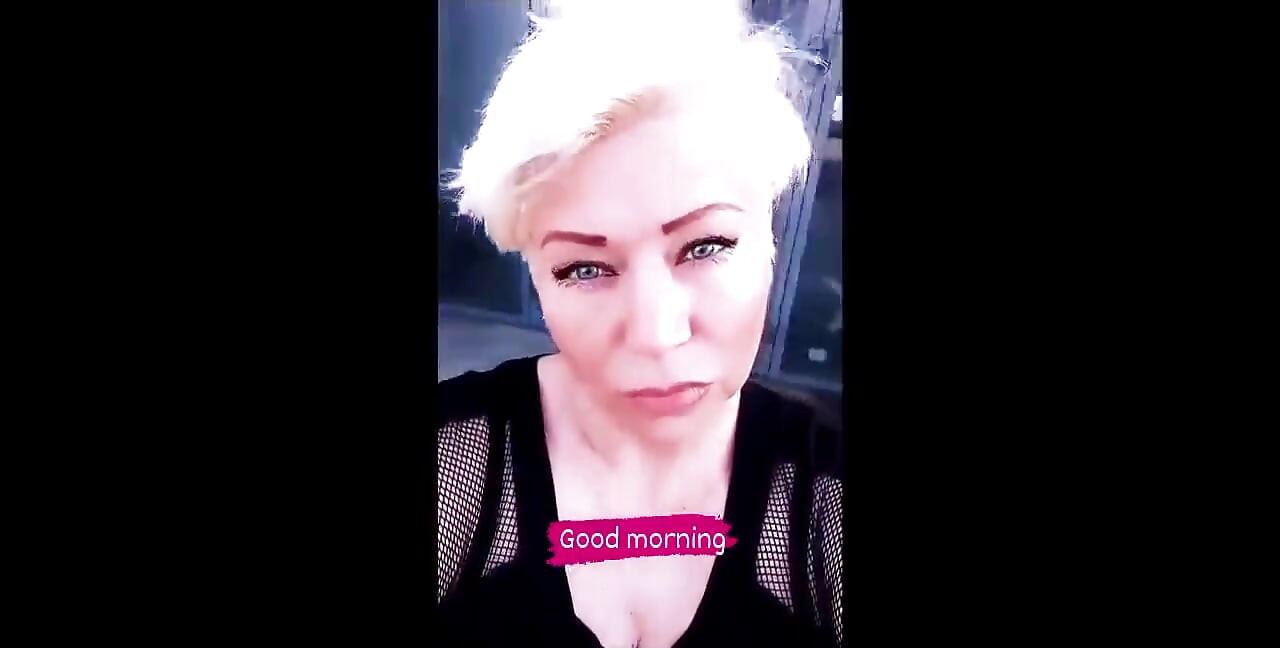 Pretty GILF with Big Labia and Massive Tits Sincerely Masturbates and Sweetly Cums!