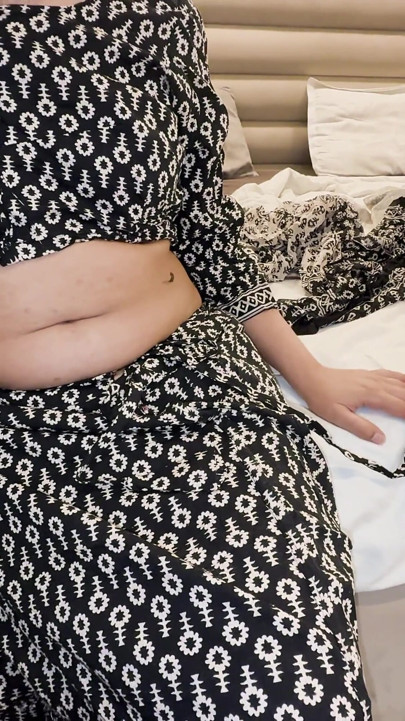 After Promising to Marry His Girlfriend, He Had Sex with Her in Doggy Style.