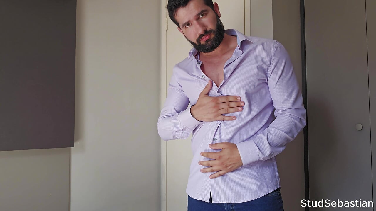 Lisan solo Alpha melancap dan memancut mani