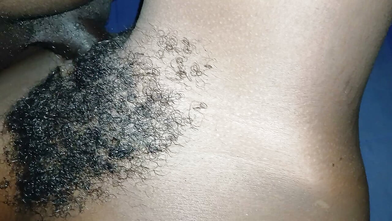 My house manager decided to offer me her pussy