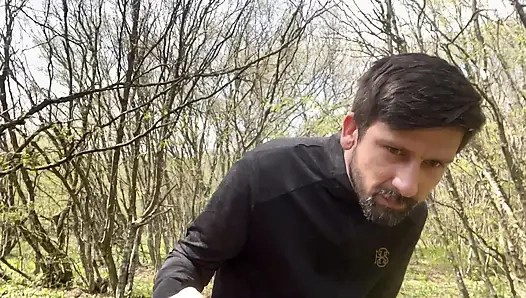 Outdoor MILF Anal Part 2