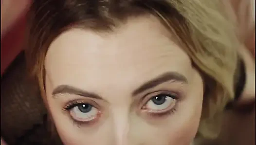 Süße britische blondine lottie lou pOV-blowjob