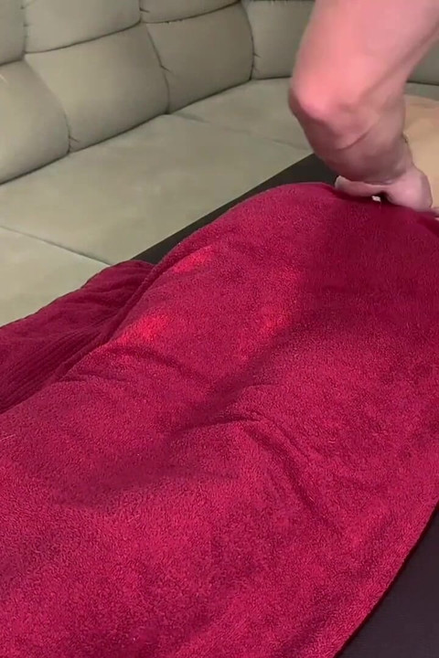 What Kind of Massage Is This? I’m Already on My Second Orgasm