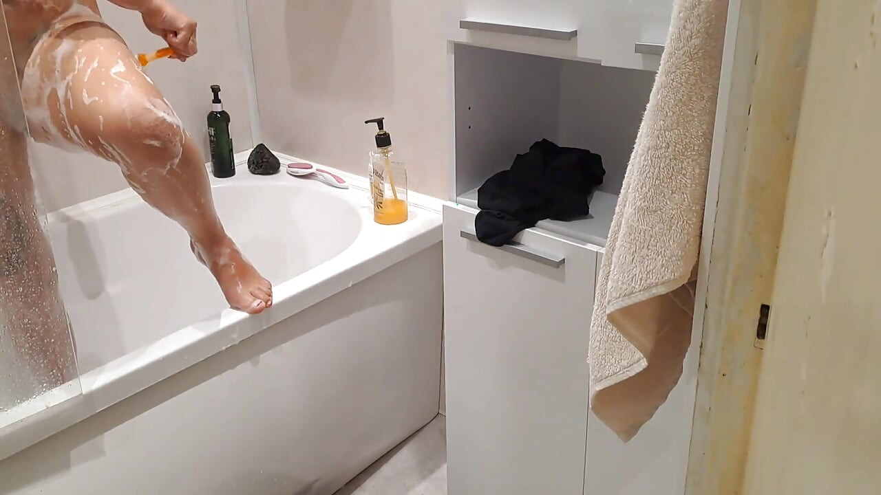私の十代のステップの妹を探してけいれんオフ