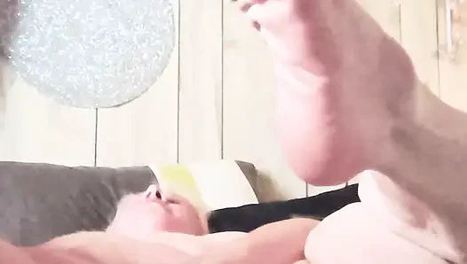 Knock Knock Princess üvey babası oynamak istiyor