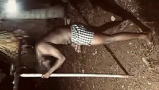 Трахаю мою соседку во время приключения