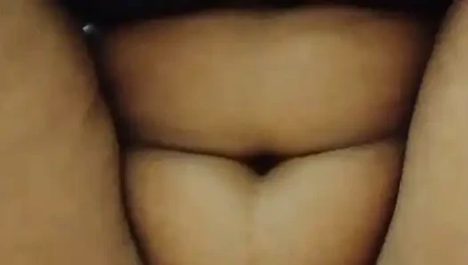 Air keluar dari tangan penis saudara ipar, video seksi desi, video seksi, video seks.