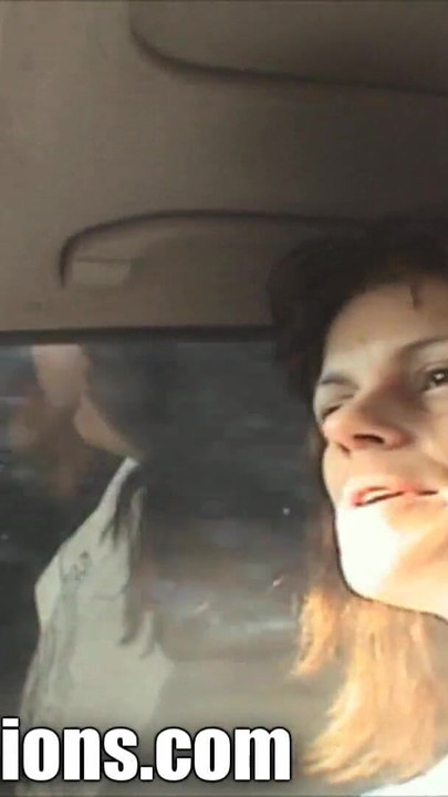 Συναρπαστική στιγμή από το "OK Titty WOODS Fucked Bitch Skank Stories n Cock Smoking Cunt Slamming Outside"
