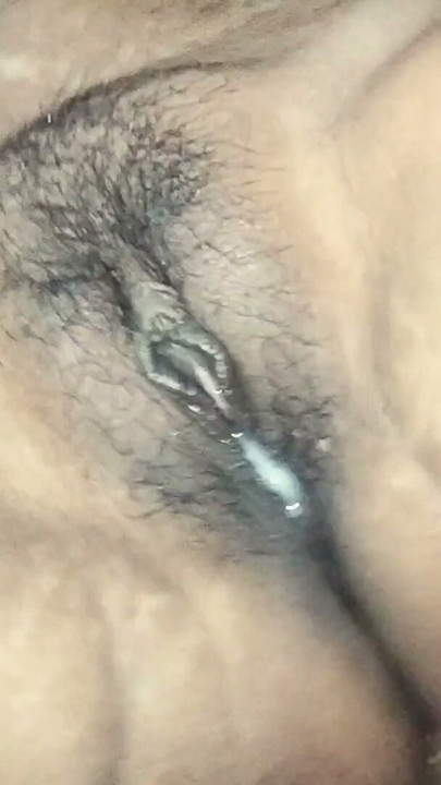 Hot Indian Desi Girl Hardcore First Time Sex Video Hindi Audio | Clip 1