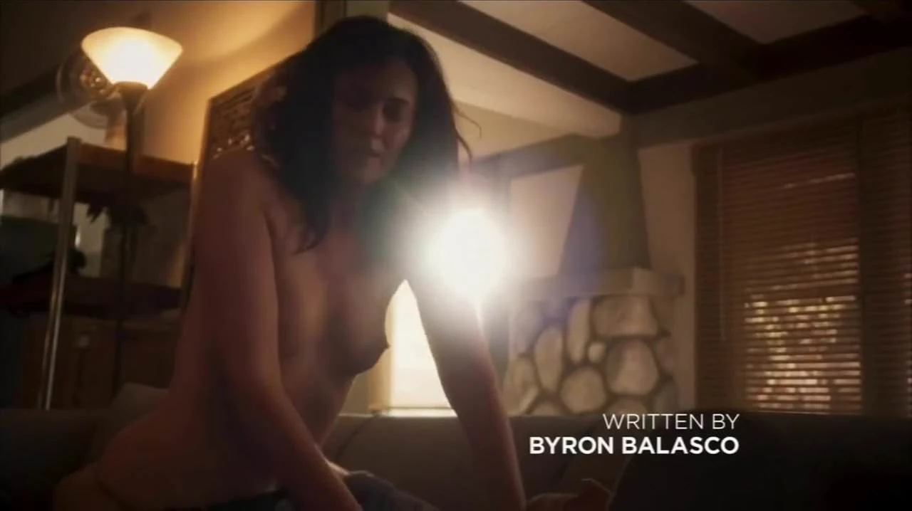 Joanna Going - kingdom s02e12 escena de sexo hd