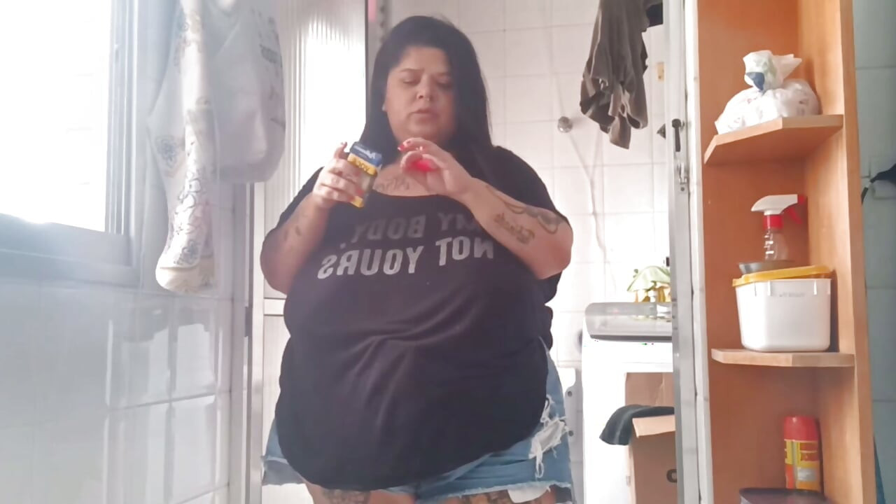 Curvy BBW in a Bold Moment Confidence, Curves & Smoke