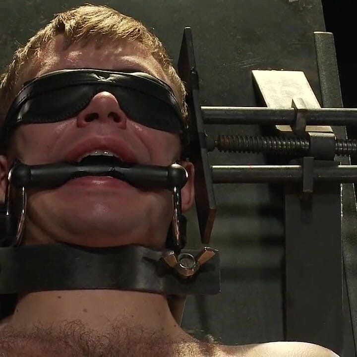 Bar bondage hookup 2