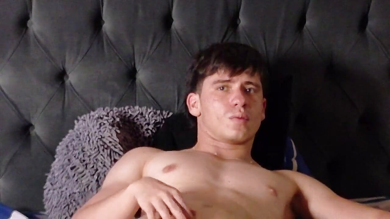 Pyszny tyłek na łóżku bardzo delikatny