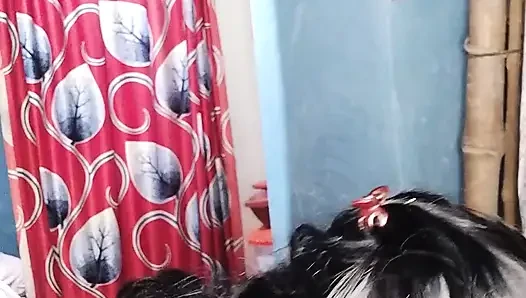 My video is drees changing