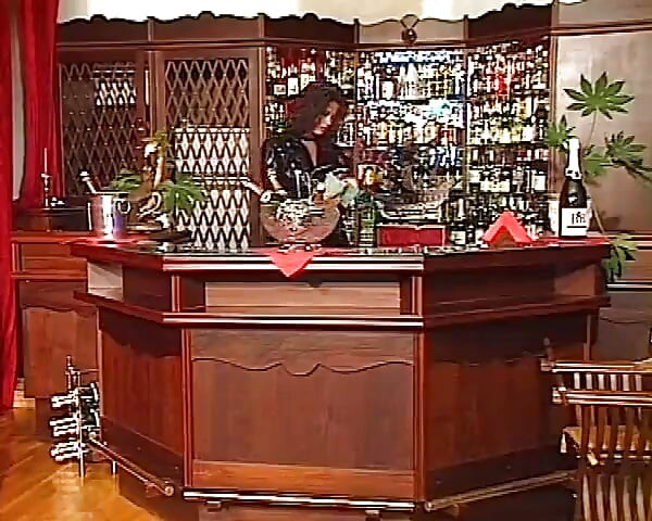 From Angelica Bella production CASA D'APPUNTAMENTO scene 01