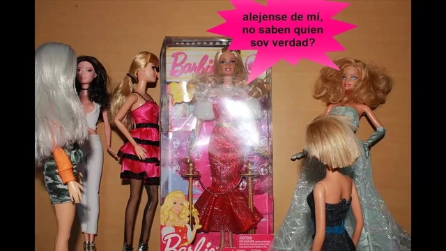 Barbie unboxing golden rain (Andrea)